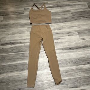 Stylish Tan Leggings Set
